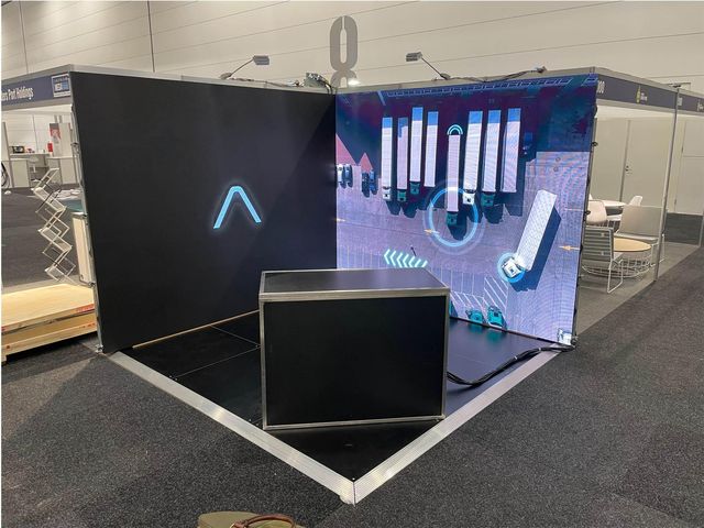 Expo small standing video wall rental